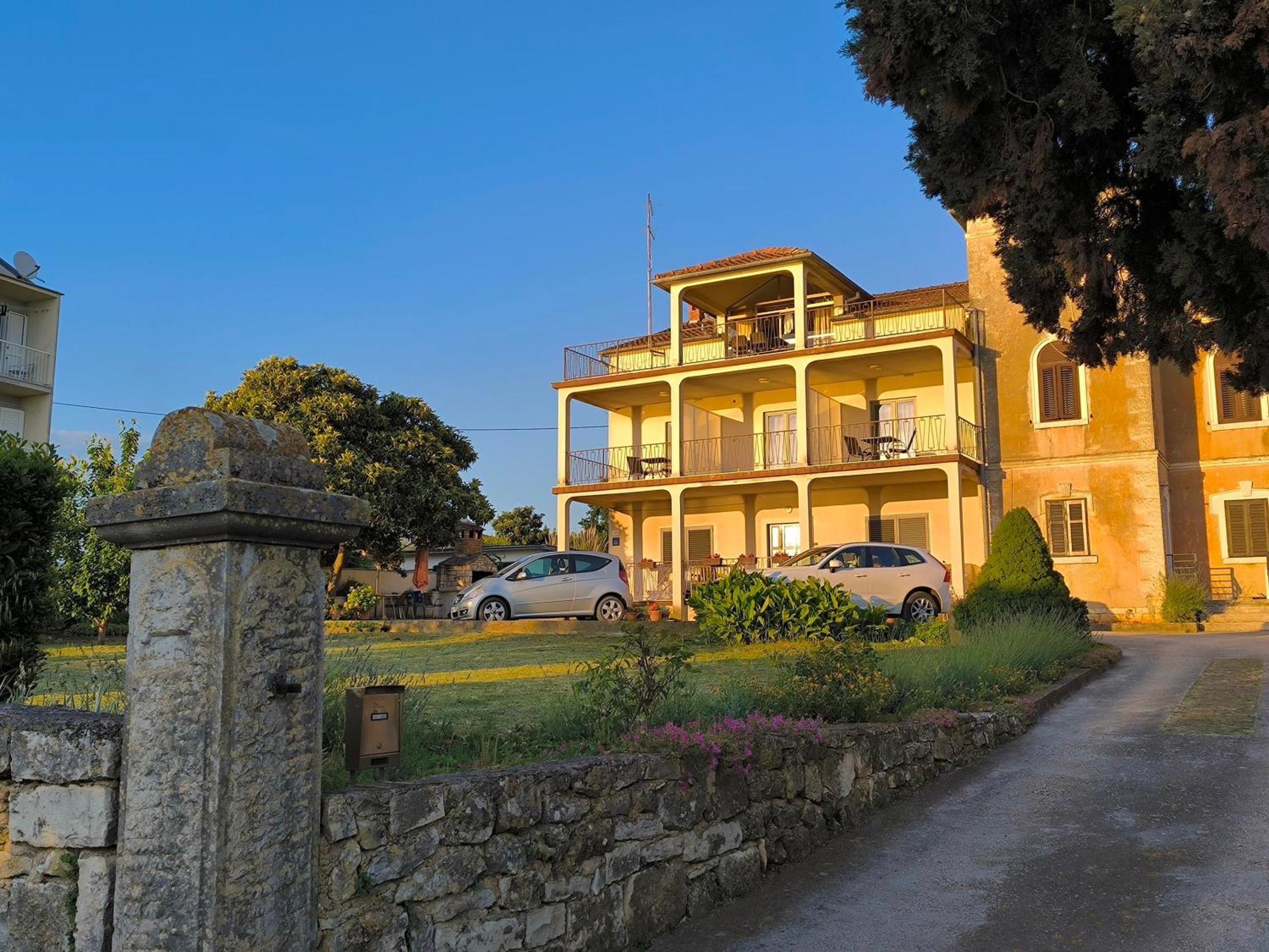 Rooms And Apartment Matika Ρόβινι Εξωτερικό φωτογραφία