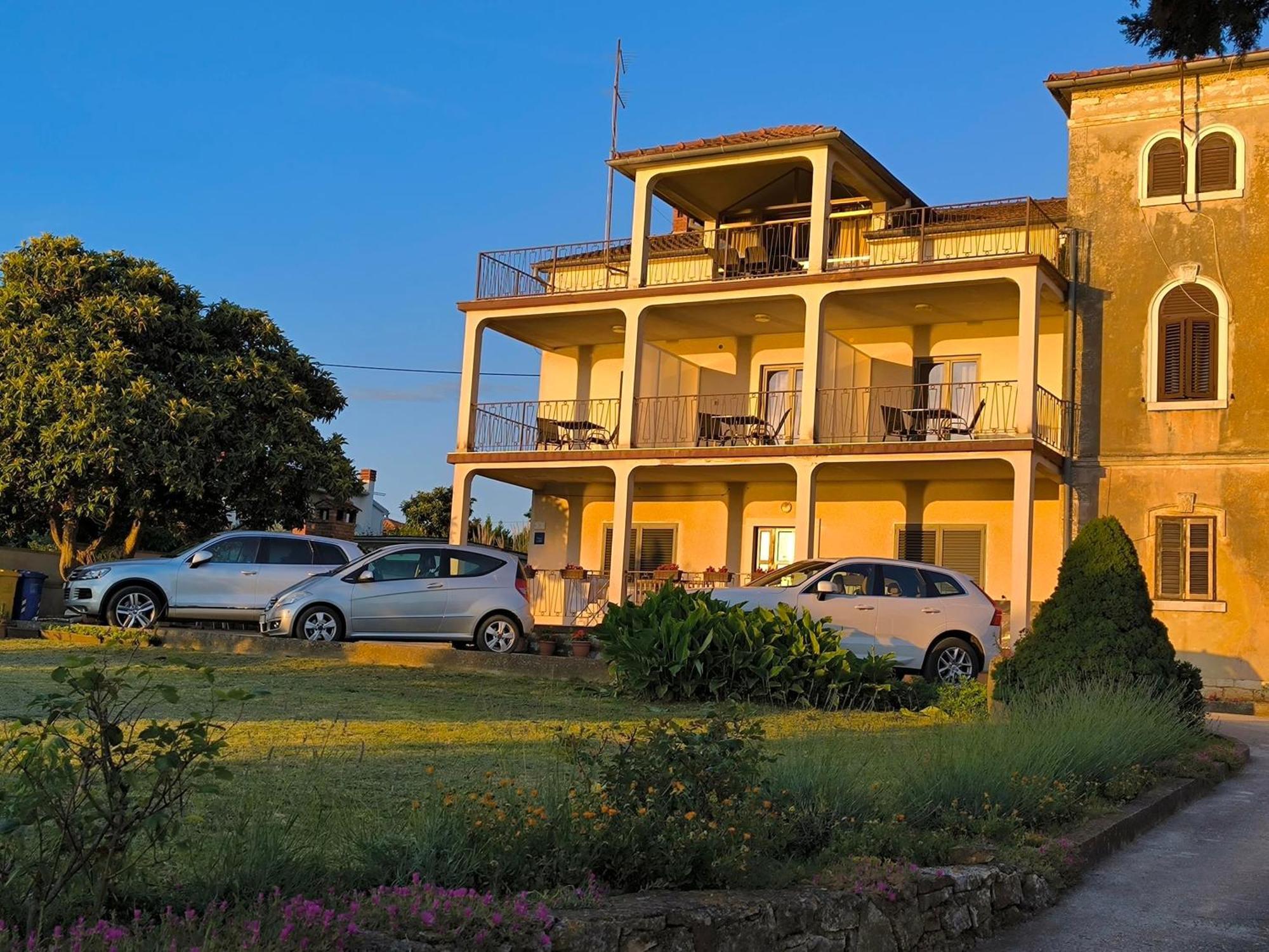 Rooms And Apartment Matika Ρόβινι Εξωτερικό φωτογραφία